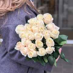 Букет из 25 нежных  роз