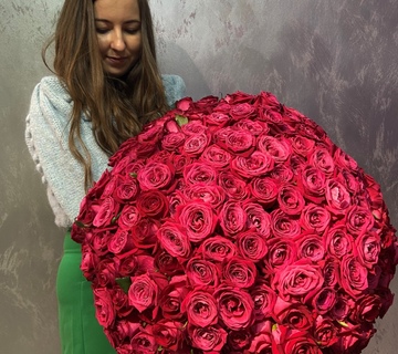 Букет из 151 красивой розы